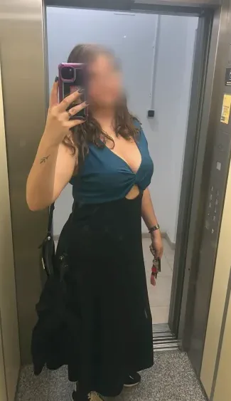 Emily, 35