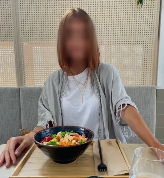 Fabienne, 37