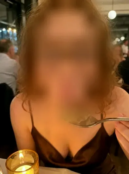 Fabienne, 25