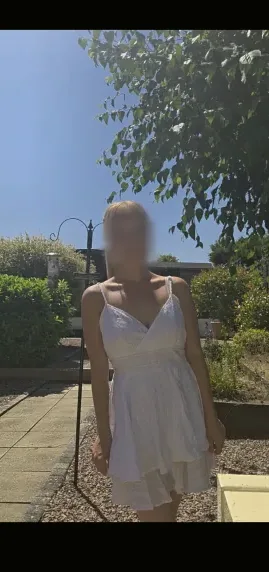 Isabella, 31