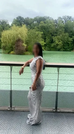 Marlene, 40