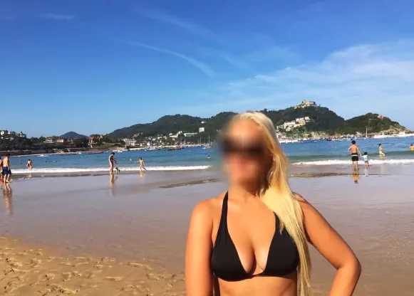 Michaela, 35