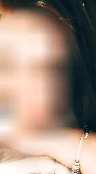 Miriam, 30