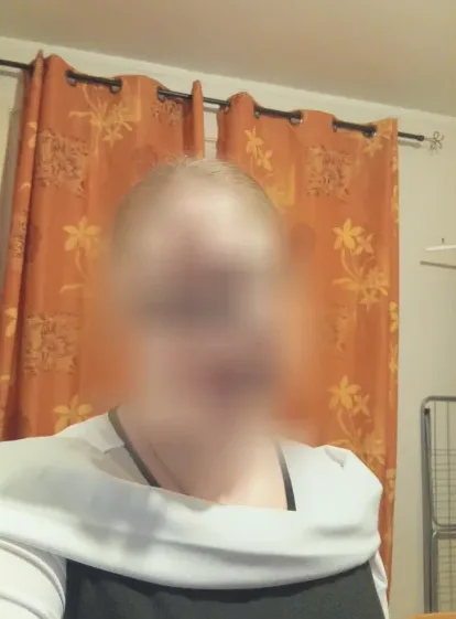 Nina, 37