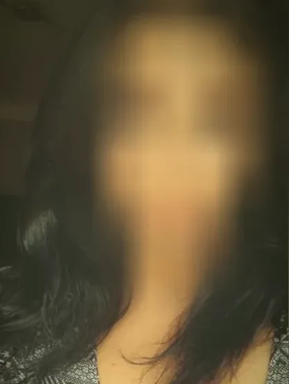 Selina, 29