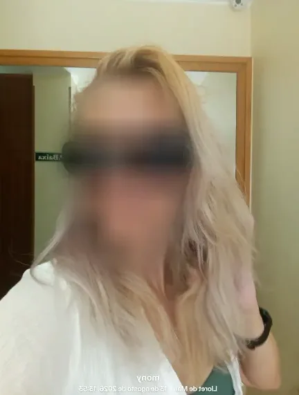 Simone, 39