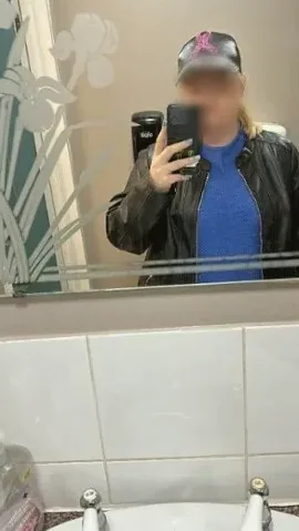 Sophia, 21