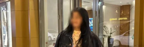 Stefanie, 32