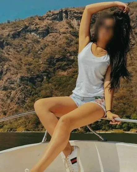 Tanja, 27