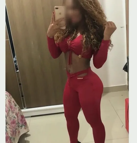 Viktoria, 31