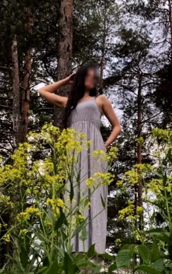 Yvonne, 36